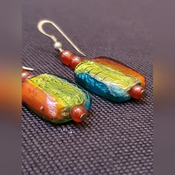 ARTISAN GLASS AND .925 STERLING SILVER EARRINGS - Picture 3 of 6